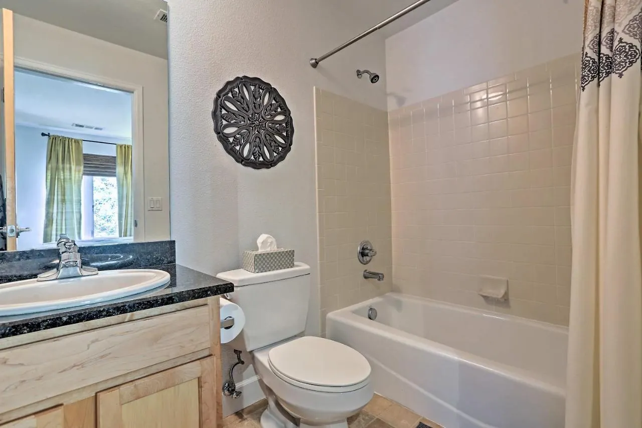 Lohi Apartment With Patio 1 Mi To Downtown Denver! 0*, Denver USA